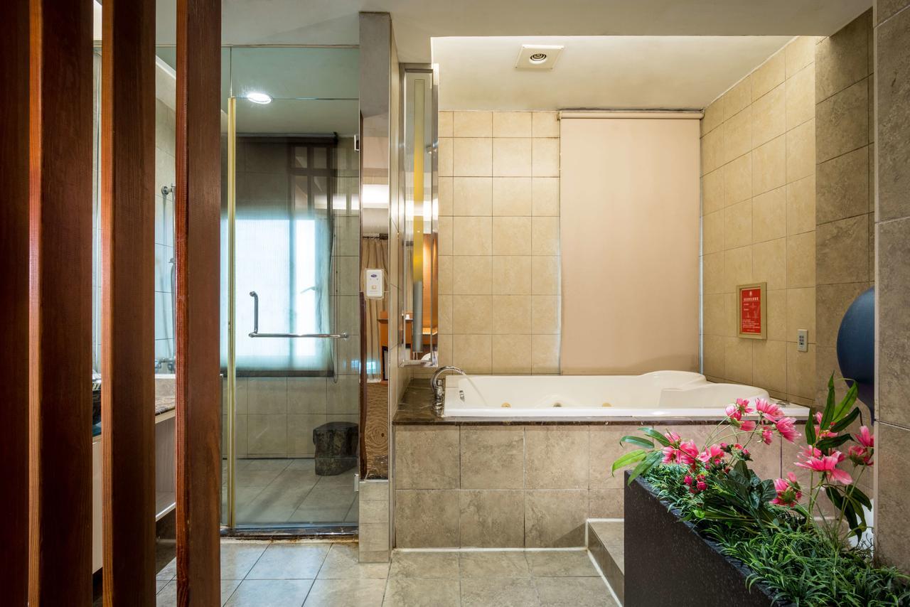 Uline Motel Tajpej Kültér fotó